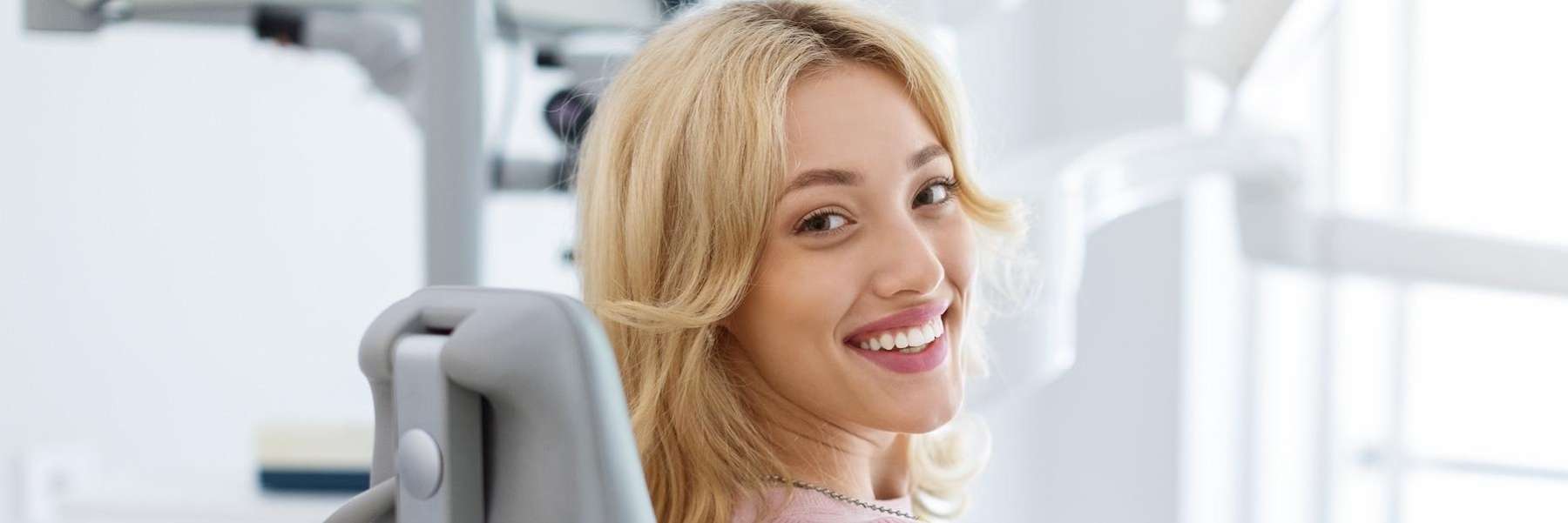 woman at her knoxville dentist